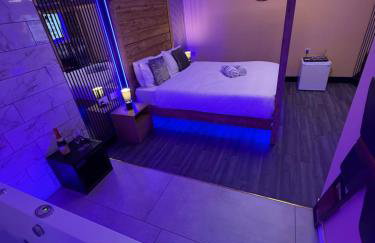 Luxury Jacuzzi Suites Halifax - Foto 21