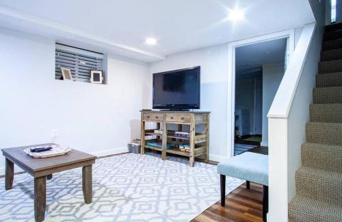 Transit-Friendly Home Old Town Parking - Foto 18