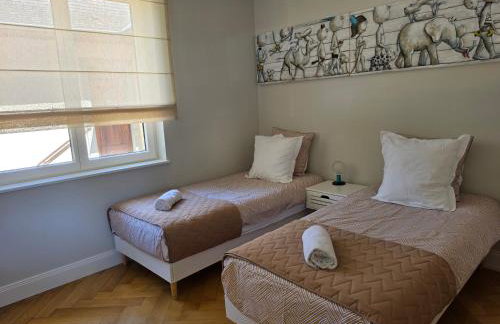 Le cocon d'Emma, appartement climatisé avec jardin et terrasse privé, parking - Foto 16