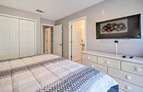 9 Mi to Disney Resort Getaway with Private Patio! - Foto 14