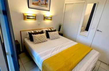 Dans un cadre d'exception, Vue mer panoramique à Agay Côte d'Azur, Village Vacances Cap Esterel, 2 chambres, avec jardin, golf, climatisation, Wifi, 5 piscines - Foto 15