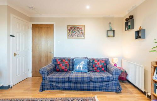 Spacious 3 Bedroom Retreat for up to 6 - Foto 13