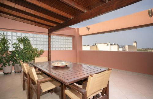 Maria's Airport Apartment, 4' metro, 10' airport, 15' beach, 40' city center - Foto 5