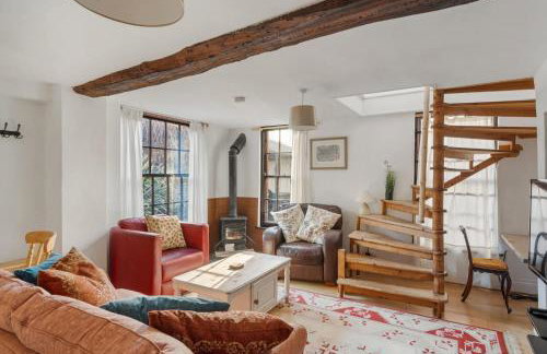 Grade II Listed Cottage in Central Taunton - Photo 15