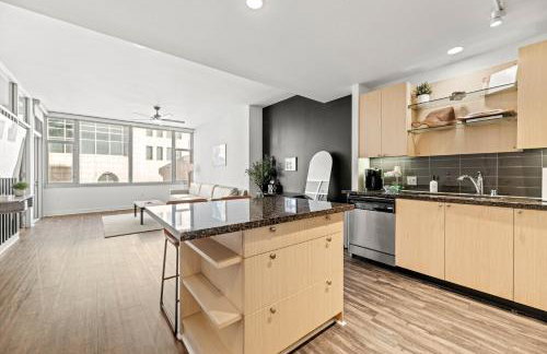 Modern Downtown Dallas City View High-Rise with Balcony, Gym, Pool, Free Parking 7th Floor - Foto 9