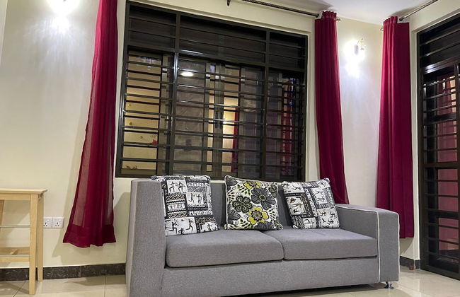 The Mugabi's Spacious Private Room - Foto 12
