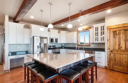 7 Bed 5 Bath Vacation home in Fish Haven - Foto 6