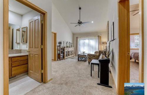 6000 sqft Pine House with indoor swimming pool - Foto 28