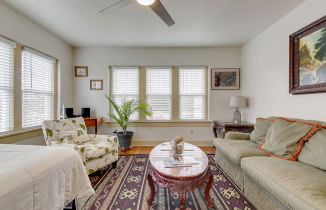 Evie's apartment - Photo 65