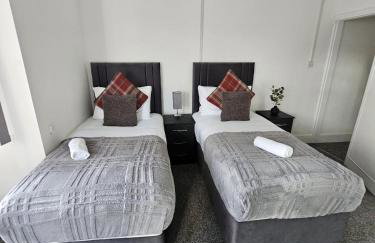 Hidden Gem - 4 Bedroom Home - Photo 10