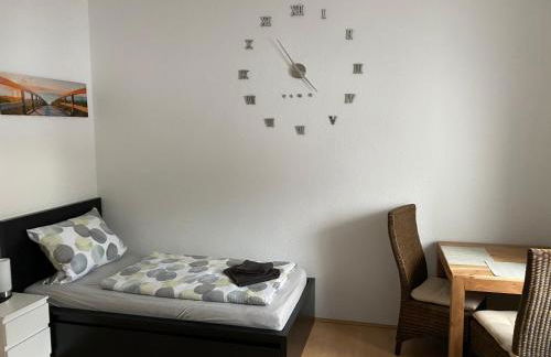 WORK & TRAVEL Apartment - Gratis NETFLIX - seht gute Verkehrsanbindung - Foto 5