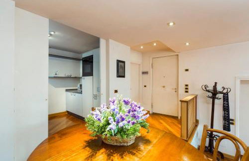 Elegant apartment with LIFT in historical 1600 Palace, a few min walk from San Marco Square - Foto 7