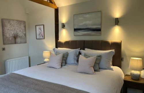 The Acorn Goodwood luxury lodge house 10 minute walk from Goodwood Festival of Speed - Foto 29