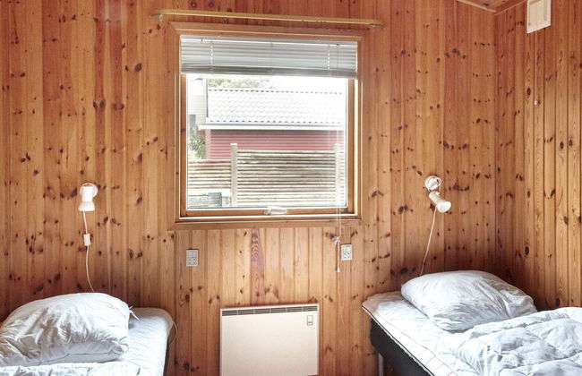 4 Person Holiday Home in Store Fuglede - Foto 2