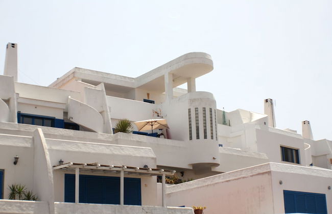 Beach Penthouse - Photo 15