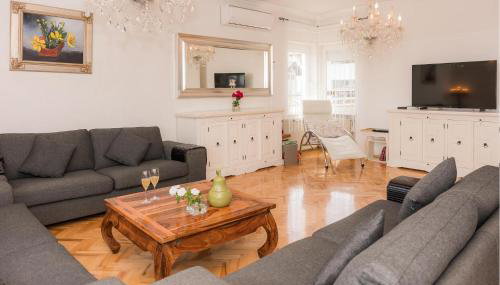 Beautiful Home In Dugo Selo With Wifi - Foto 4