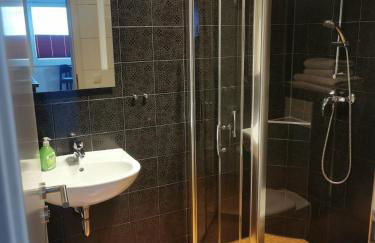 Unterwegs ins Apartmenthaus ehemalige Apartmenthaus Unterwegs - Foto 32