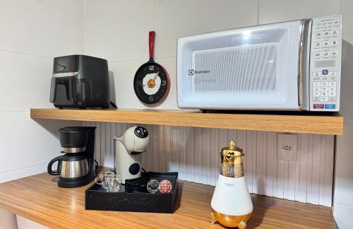 Magnífico APARTAMENTO de Charme - 3 quartos AR CONDICIONADOS SPLIT - Beira Mar, 2 banheiros, 2 Vagas Garagem, 4 Varandas, 2 Elevadores, Redes para Descanso, Wi-Fi, Air Fryer, Disney Plus, HBO Max, Cadeiras de Praia e Caixa Térmica - Photo 34