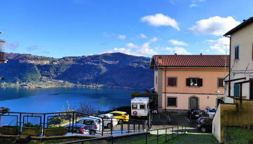 Vivere il Borgo sul lago - Foto 1