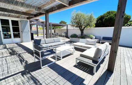 Superbe villa entièrement rénovée avec piscine à proximité de la plage - Foto 2