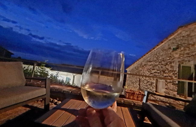 La Terrazza, Historic Tuscan Stone Residence With Garden and Terrace in Cetona - Photo 32