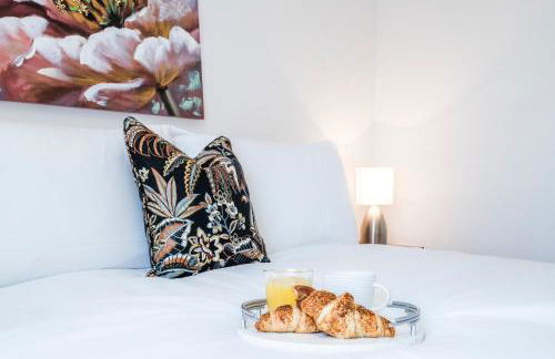 2BR Modern Flat With Free Parking - Foto 5