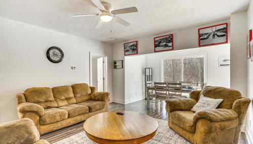 2 Mi to Road America Pet-Friendly Duplex! - Foto 5