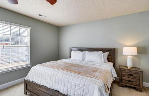 Work-Friendly Madison Home Near Research Park - Photo 9