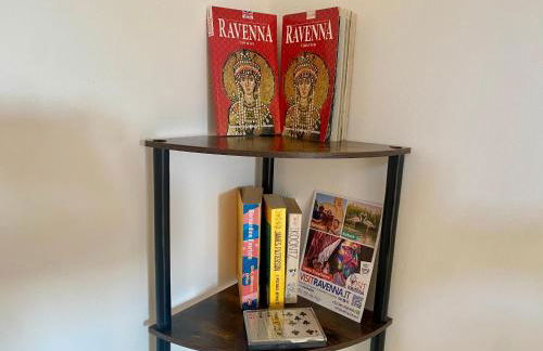 BELLAVISTA , Bright and Stylish Two Bedroom Apartment in the Historic Center - Photo 27