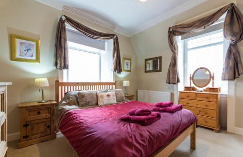 The Old School House - Cosy 3 bedroom Cottage - Photo 10