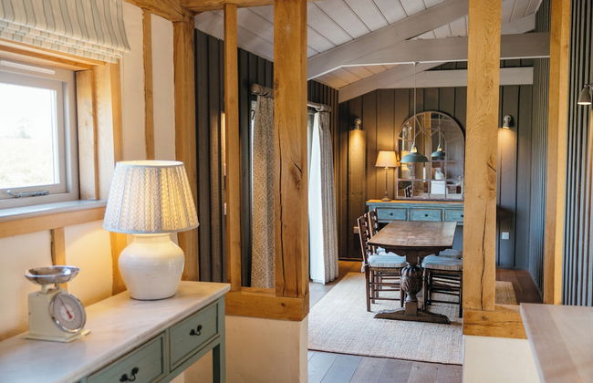 Retreat East - Photo 67