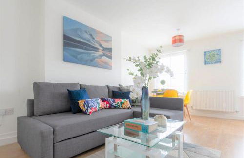 Riverside Rendezvous 1 bedroom Near Airport and City Centre SF - Foto 16