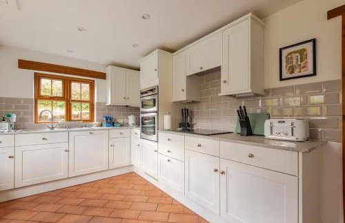 Luxury Village Cottage on doorstep of Alton Towers - Foto 12