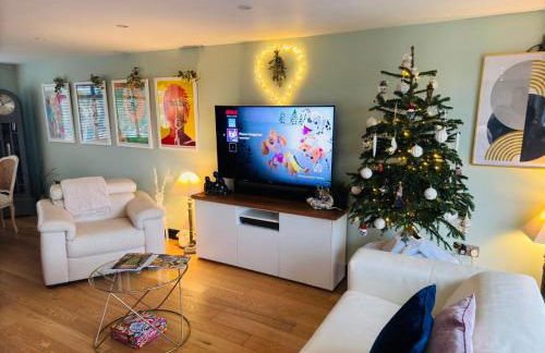 Stylish home, with amazing estuary view - Foto 14