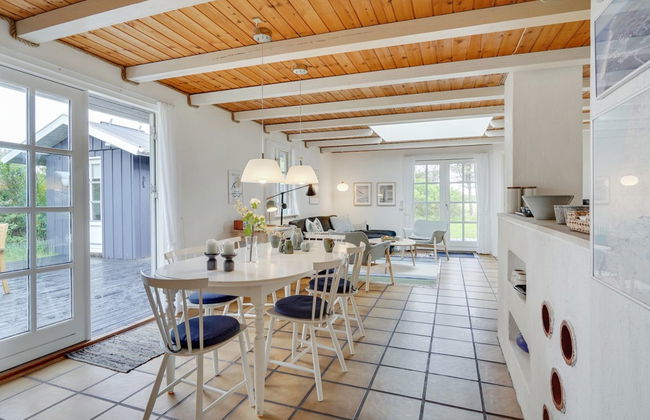 "Sölvy" - 300m from the sea - Photo 22