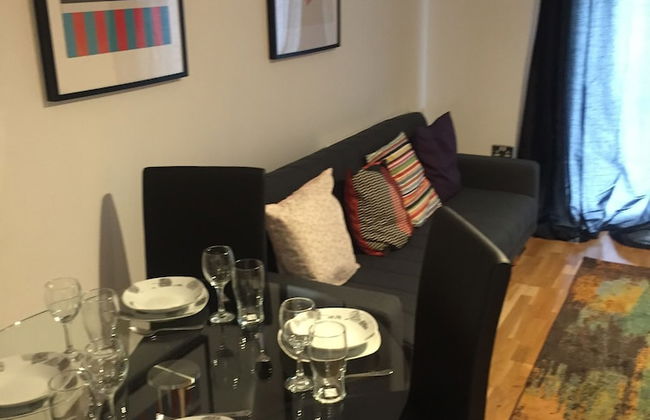 Superior 2 bedroom Apartments - Photo 33