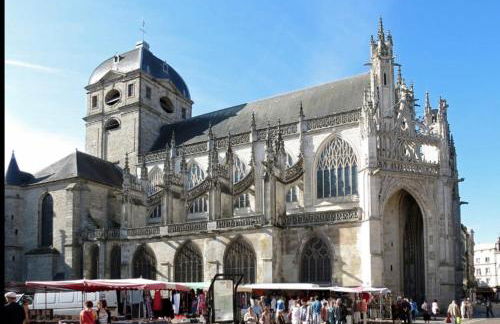 T1 refait à neuf - Foto 10