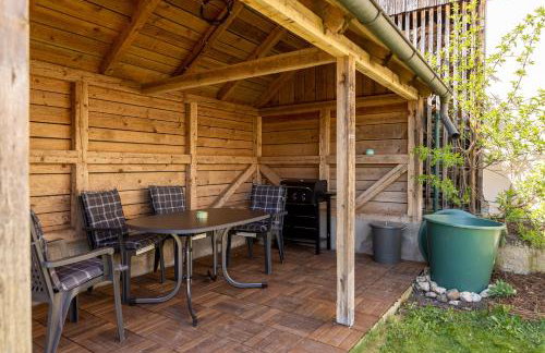 Großes Ferienhaus mit Garten für Familie & Gruppen bis 13 Personen - Foto 38