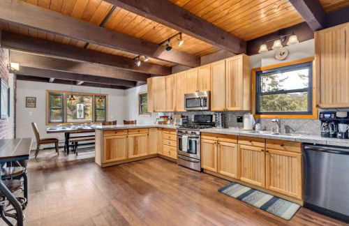 King of the Mountain. Private Hot Tub. Pets allowe - Foto 1