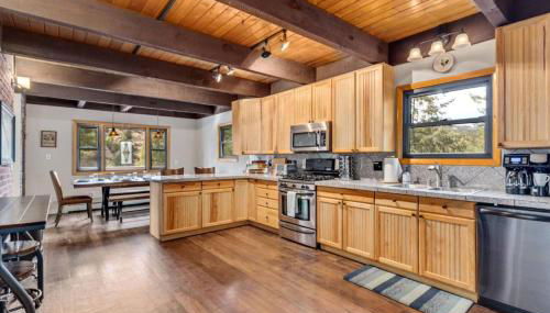 King of the Mountain. Private Hot Tub. Pets allowe - Foto 1