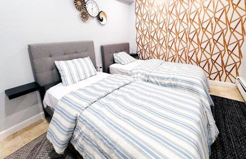 Lux Designer Home with Gaming Rm - Foto 13