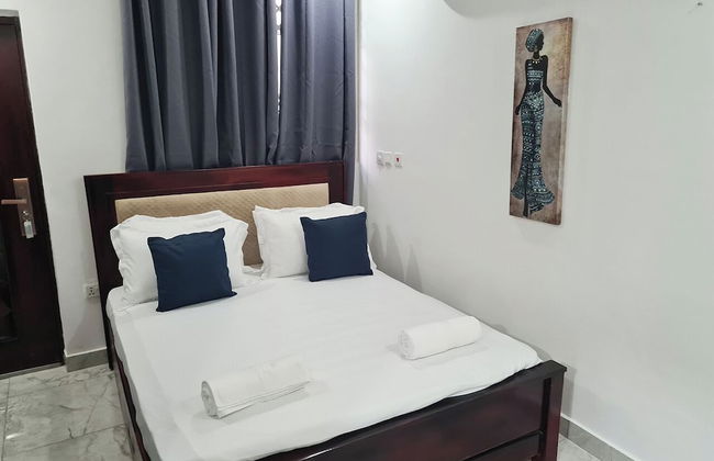 Beautiful Quiet & Cozy Close to Highway - Foto 2