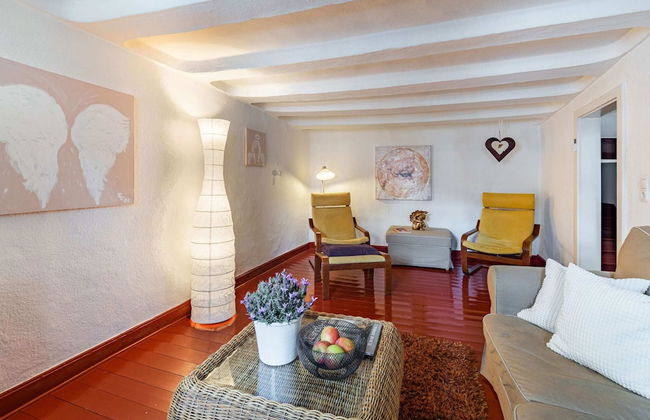 Romantic Holiday Home in Schleiden on the Village Square - Foto 16