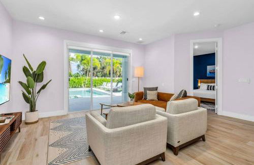 Opulence & Serenity at Our Luxury Home in Jupiter! - Photo 3