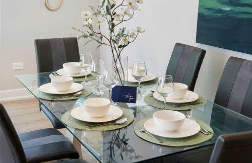 Modern 2BR2BA Condo Free Parking and Balcony - Foto 20