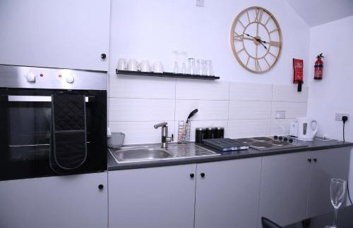 The Lodge Oldham - Photo 22