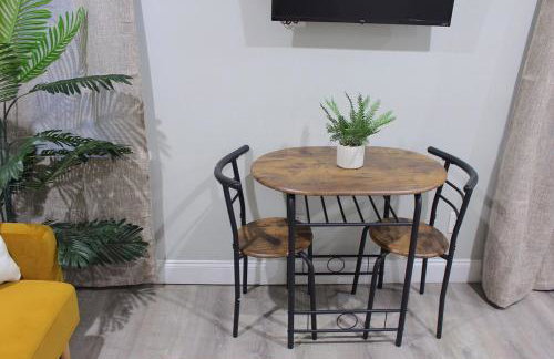 2 BEDROOM 1 BATH TRENDY Apt Downtown Albany - Foto 12