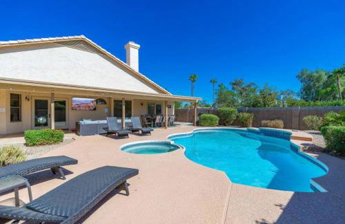 Luxury Scottsdale Retreat Heated Pool and Mini Golf - Foto 38