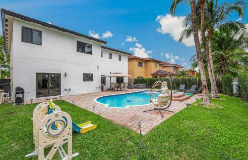 Modern Miami Home with Patio and Pool - Foto 19