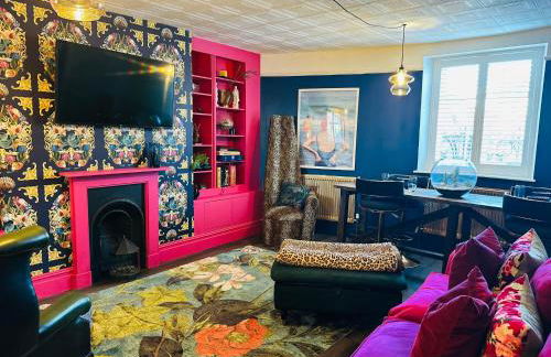 Bay escape beach apartment steps from the sea - Foto 31